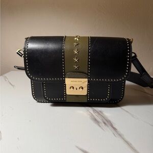 Michael Kors Shoulder / Crossbody